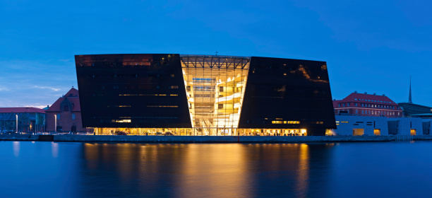 istockphoto-458583221-170667a