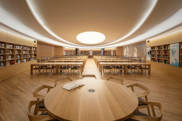 Calgary new central reading room