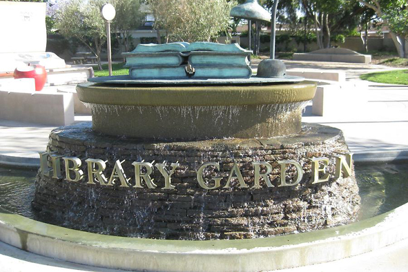 Fontana Bellflower-Library-Garden@-Ewald-Judt